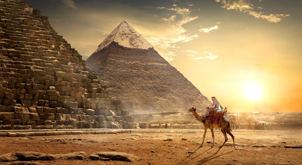 pyramids of giza egypt